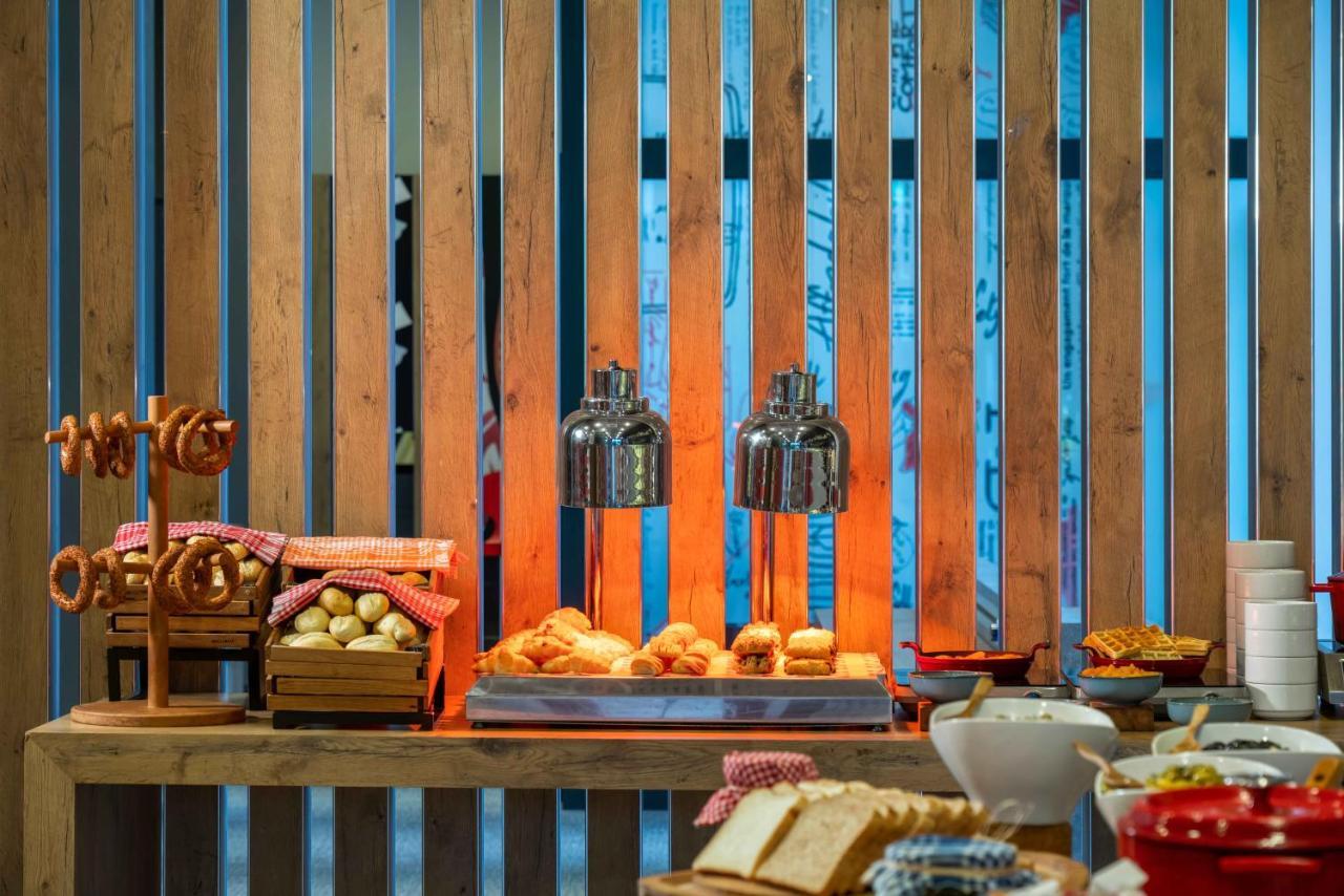 Ibis Istanbul Tuzla Hotel Cayirova Ngoại thất bức ảnh