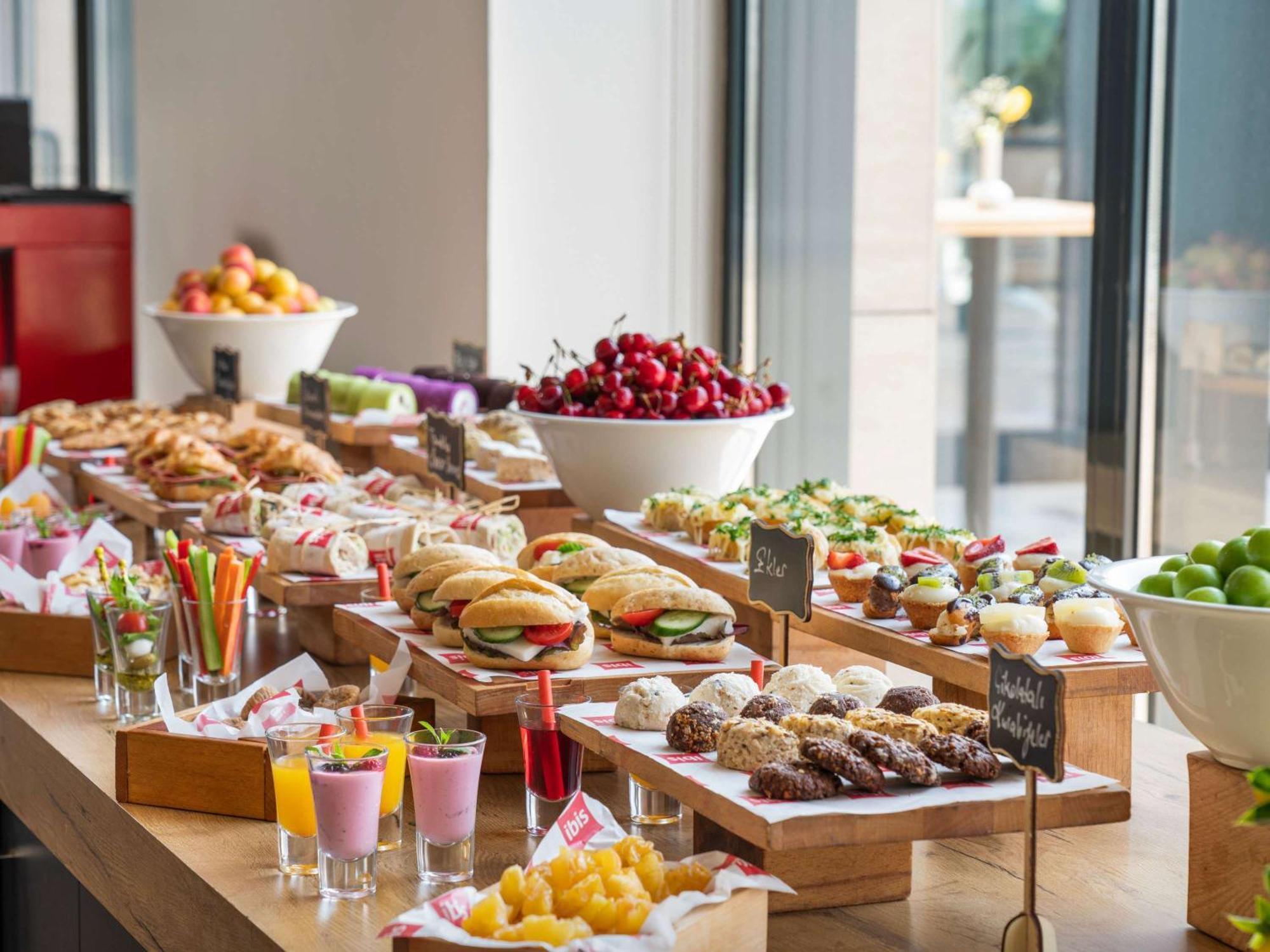 Ibis Istanbul Tuzla Hotel Cayirova Ngoại thất bức ảnh