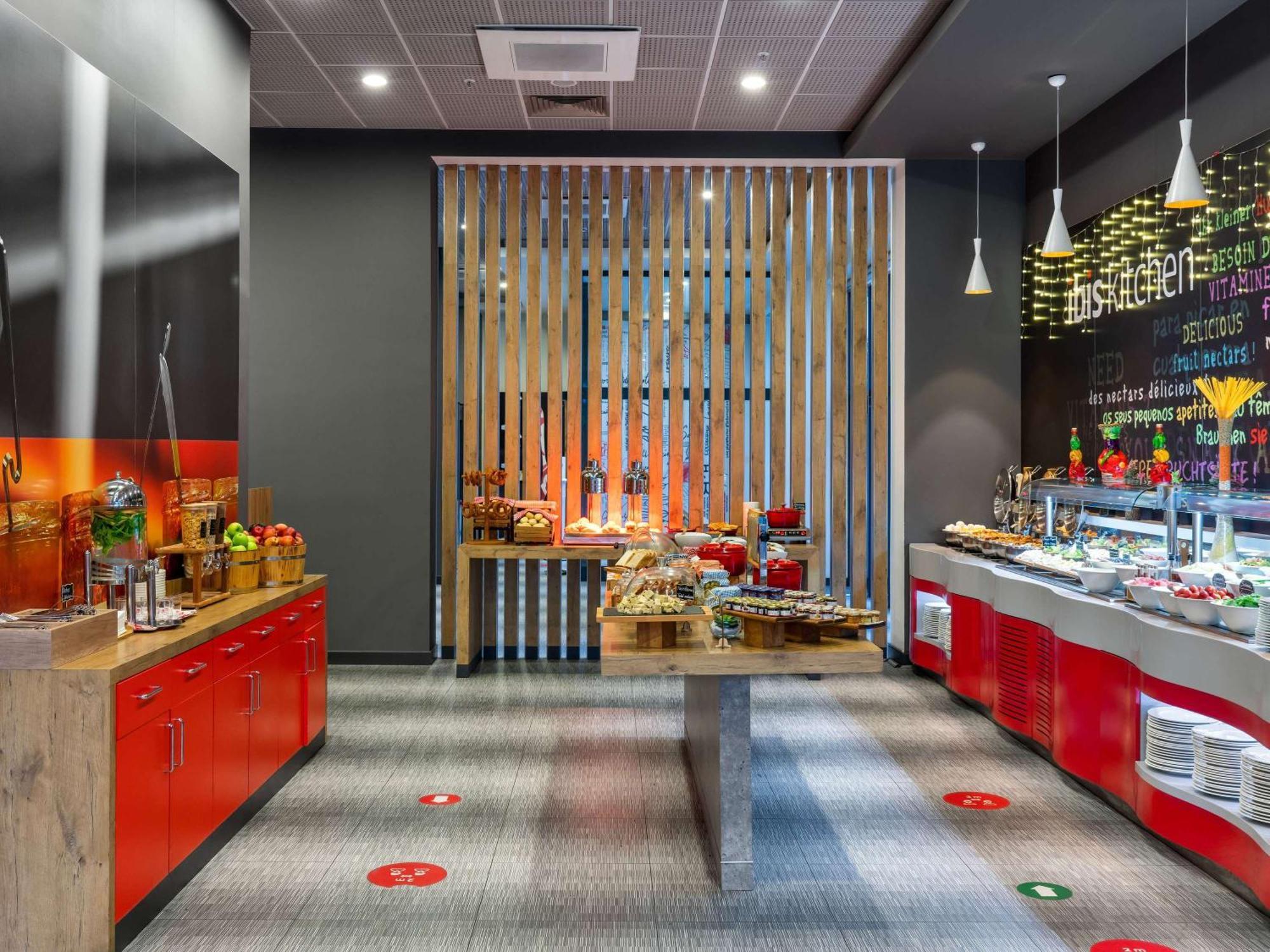 Ibis Istanbul Tuzla Hotel Cayirova Ngoại thất bức ảnh